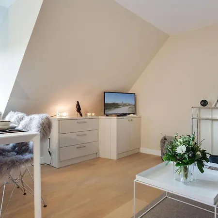 Witthues Dansk Hygge Whg 10 *